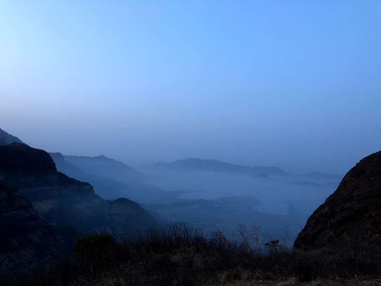 Midnight Trek To Harishchandragad Fort | Spirited Blogger 
