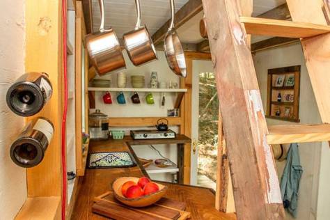 tiny-house-dave-herrle-Inside